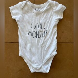 💙5/$25💙Rae Dunn Baby Cuddle Monster 6-9M